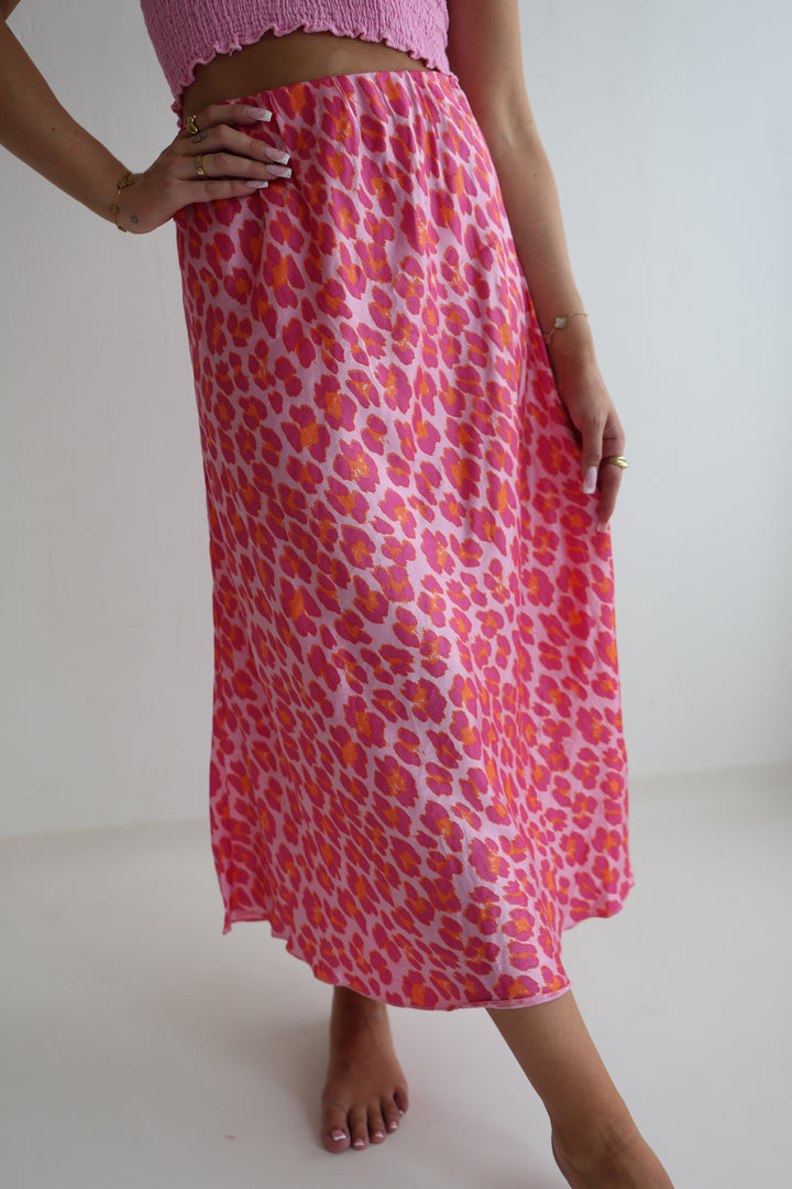 Langer Rock mit Leoprint Lion