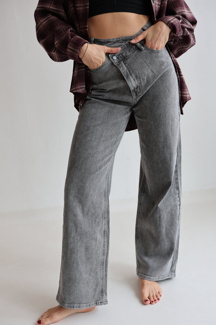 Asymmetrische Straight Fit Jeans Daria