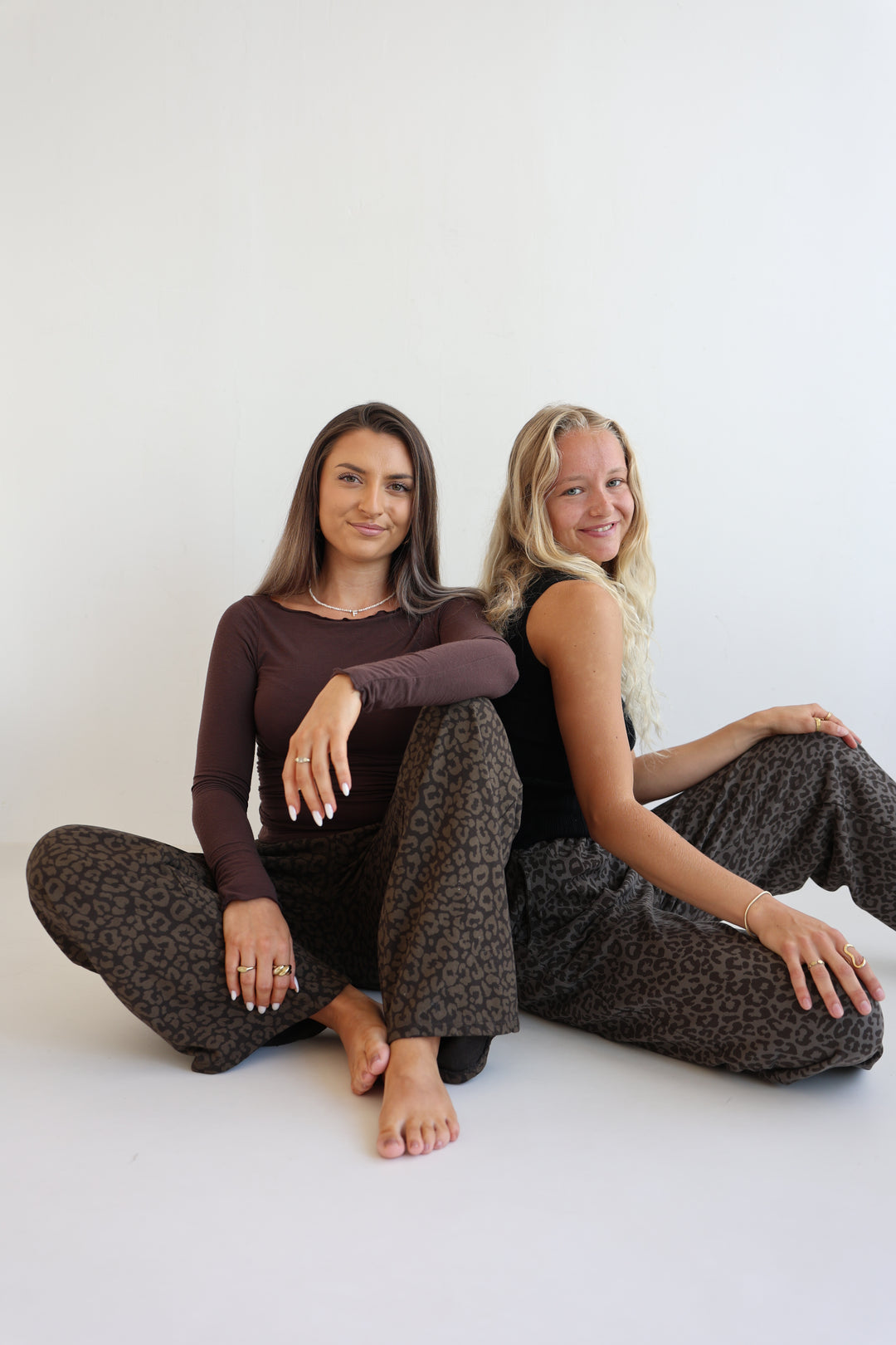 Jersey Jogger Pants mit Leoprint Nuna