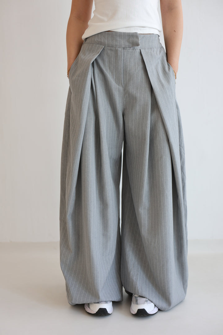 Tailored Wrap Pleat Bundfaltenhose