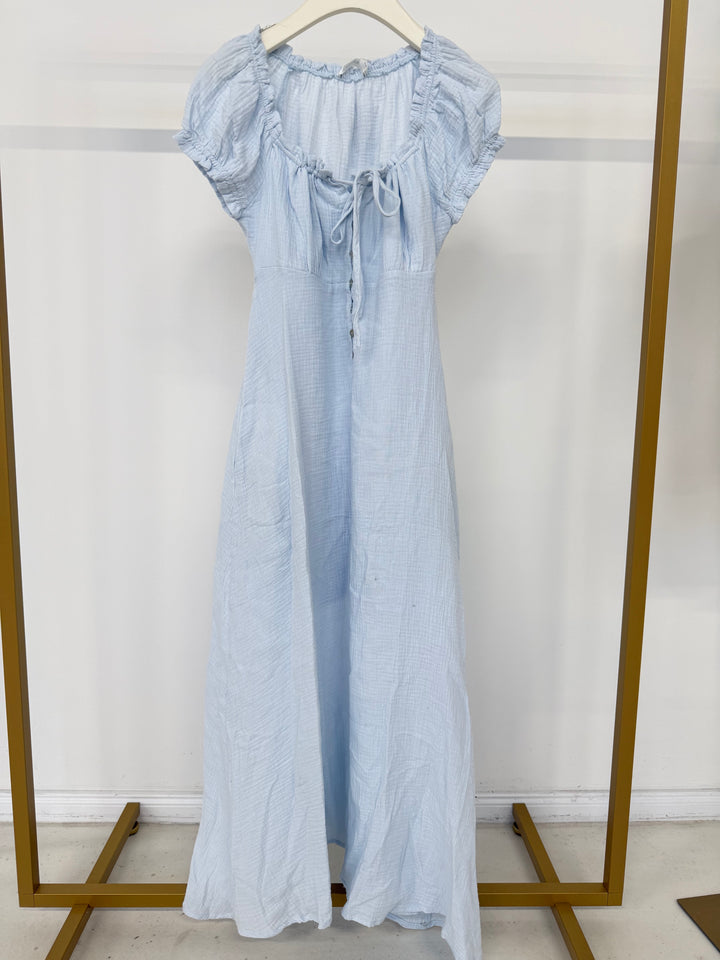TAFFY PASTEL RUFFLE MIDI DRESS GR.S/M SOFT BLUE (B-WARE)