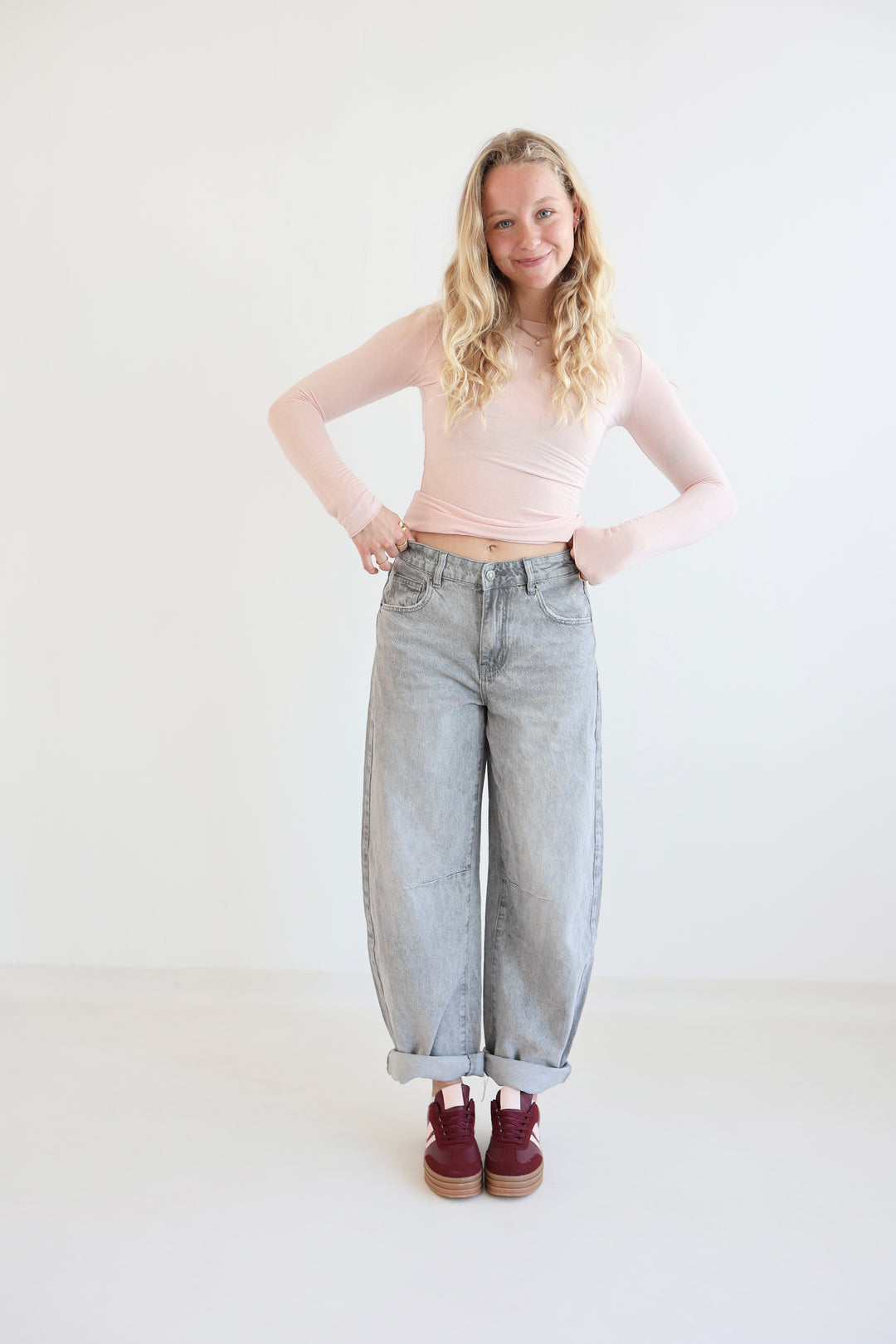 Barrel Fit Daily Jeans