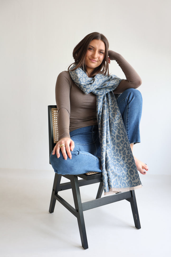 Langer Schal Wild Muse