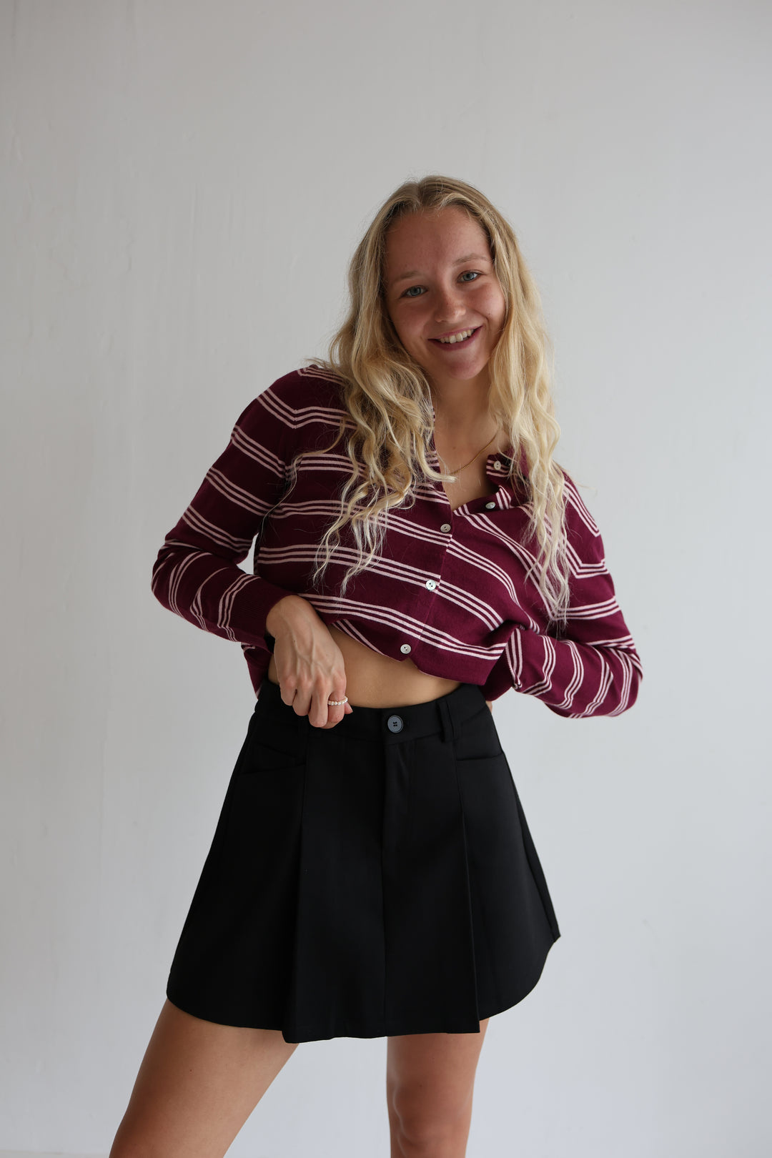 Kurzer Faltenrock Romina