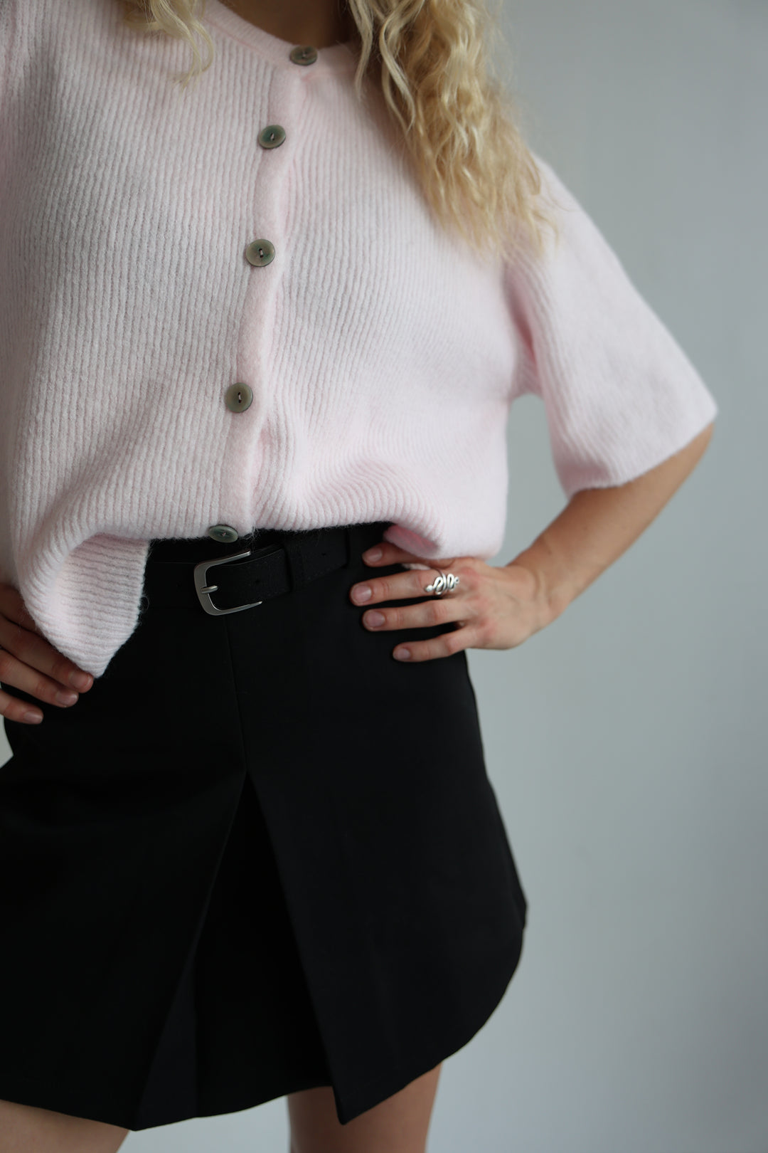 Kurzer Hosenrock mit Gürtel Britney