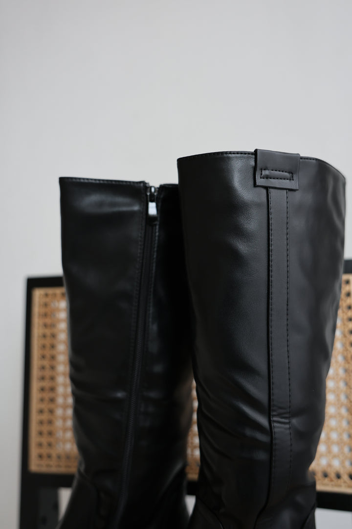 Timeless Edge Boots