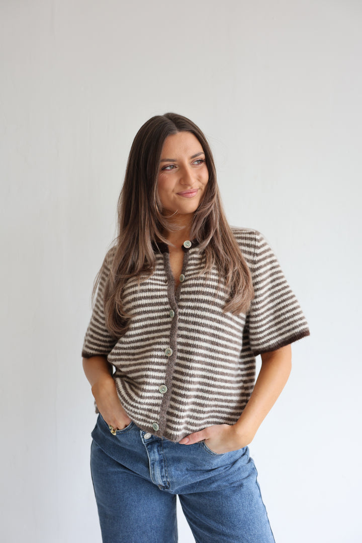 Gestreifter Kurzarm Cardigan Carlotta