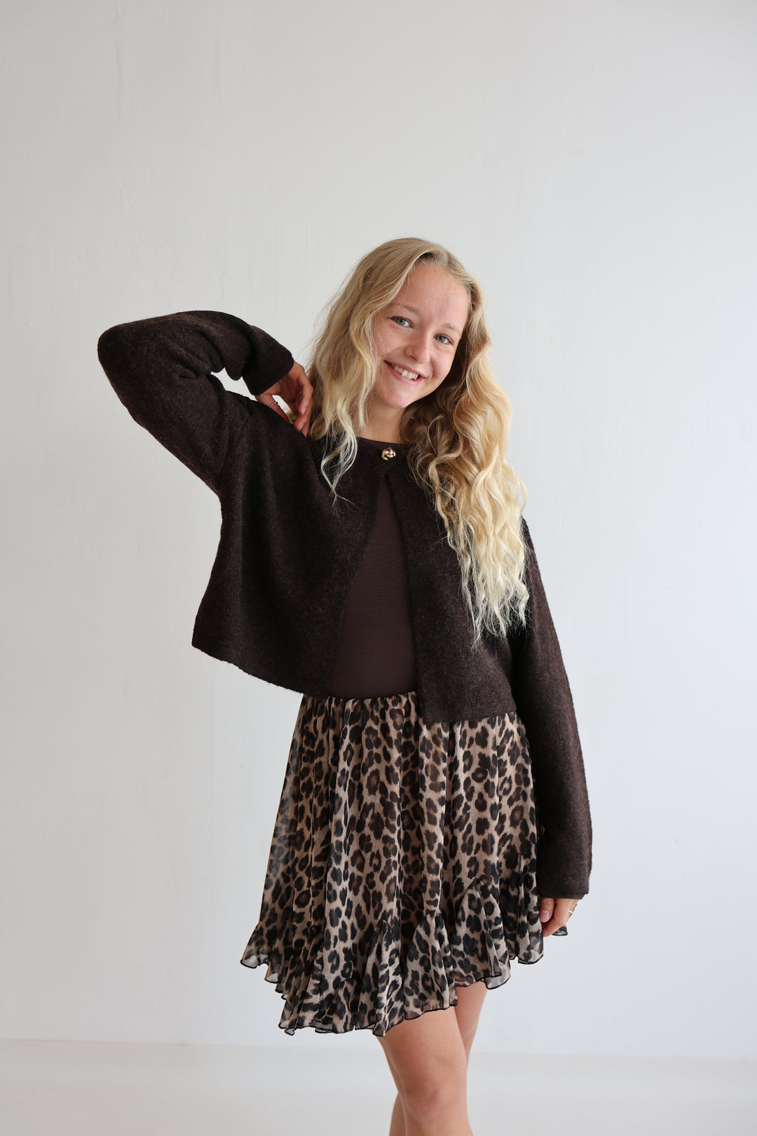 Cardigan Halo Button