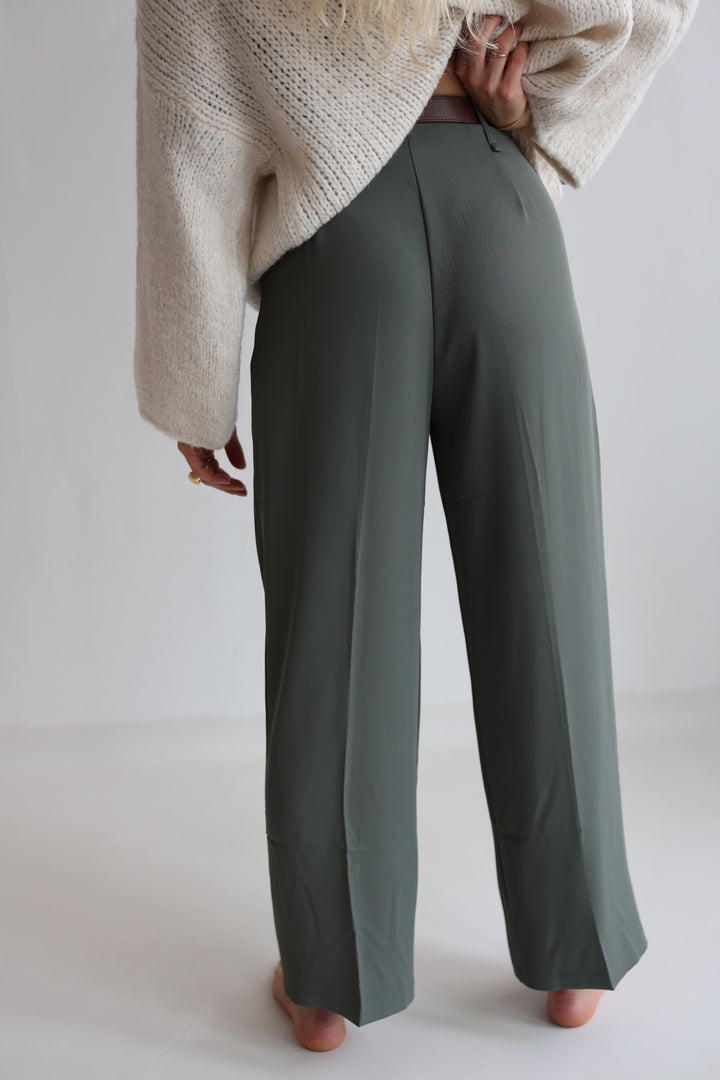 Bundfaltenhose mit Gürtel Anna