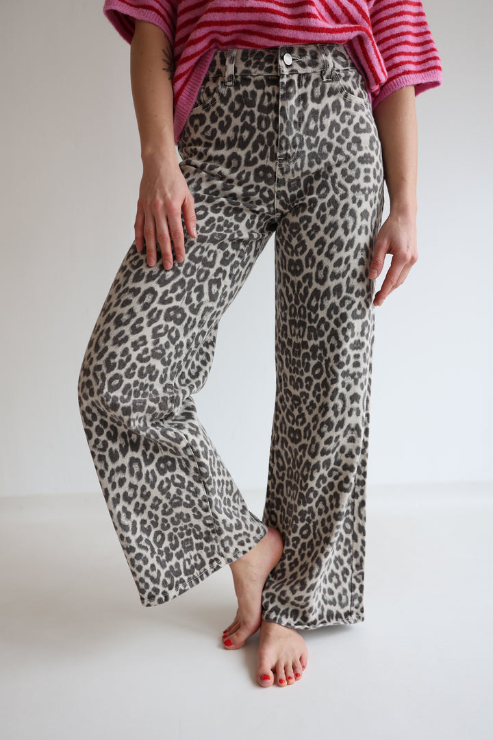 Short Wide Leg Jeans Leo Love