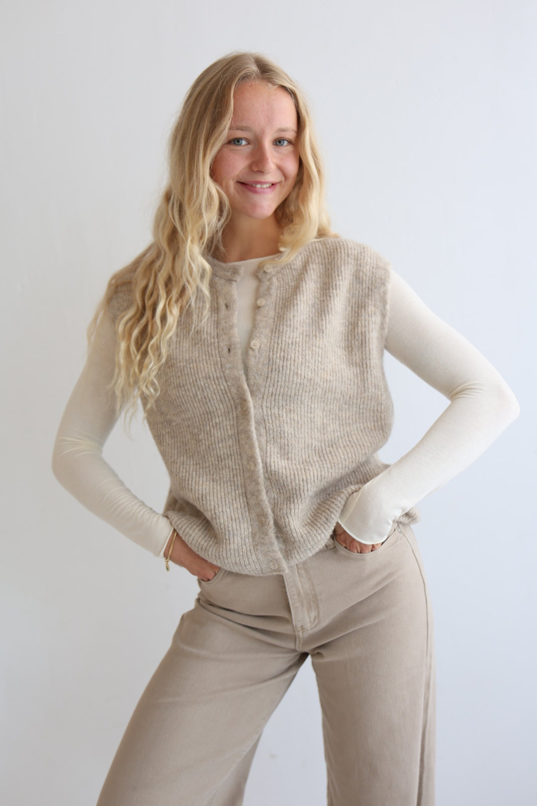 Einfarbige Weste Jolina