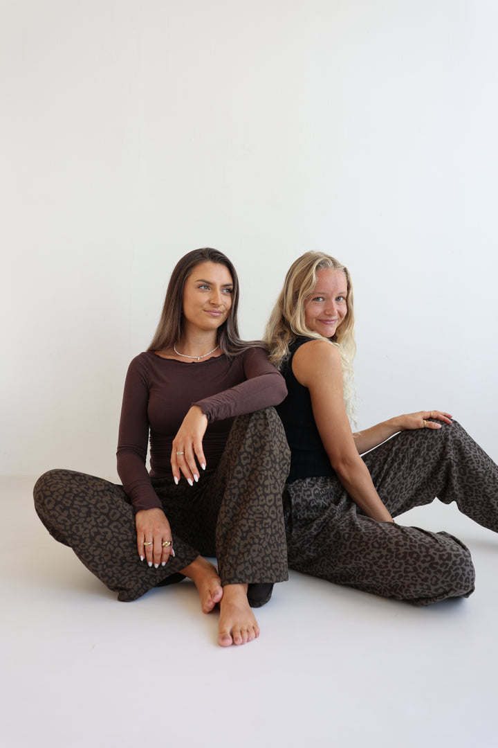 Jersey Jogger Pants mit Leoprint Nuna