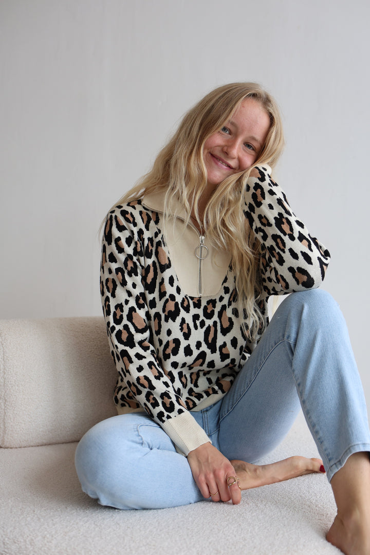 Leopard Zipper