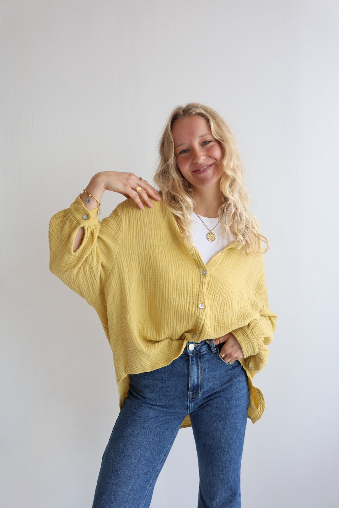 Kurzes Blusenhemd aus Musselin (einfarbig)