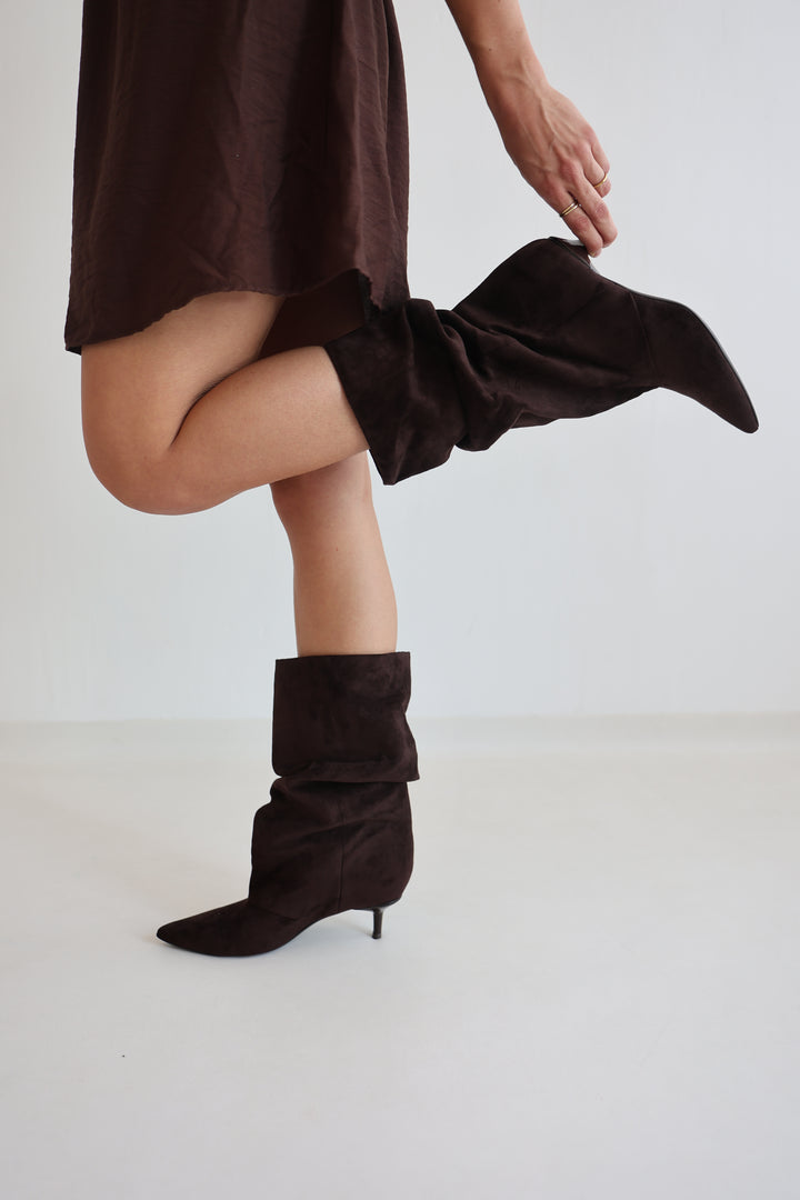 Slouch Heel Boots