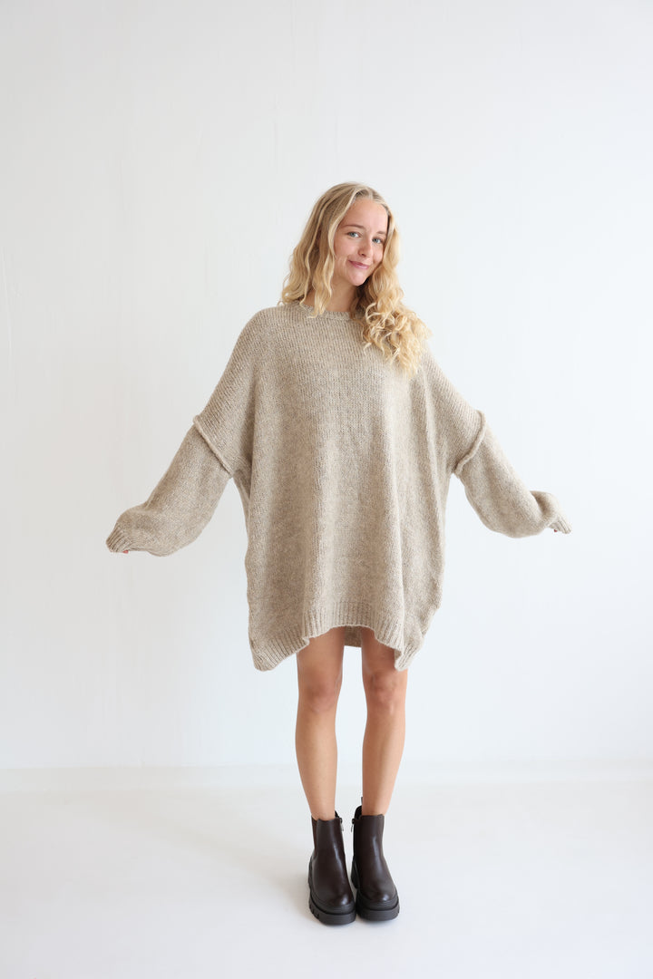 Langer Oversize Pullover Mary