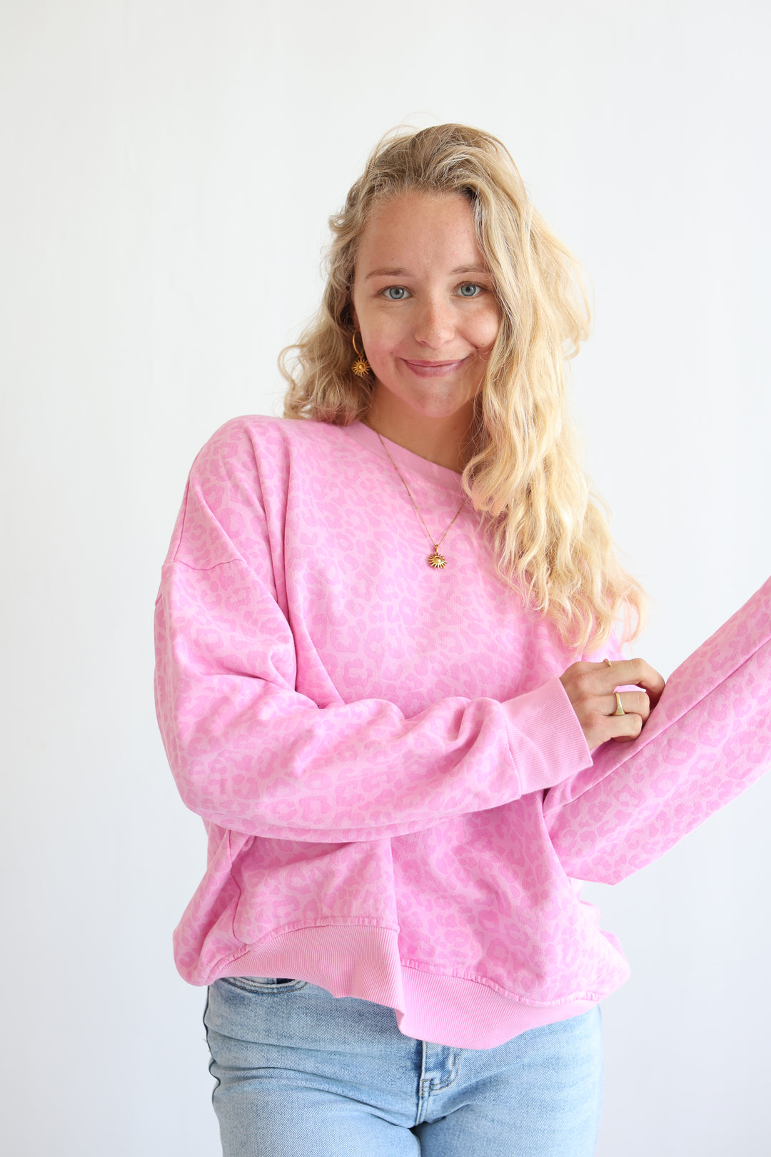 Sweater mit Leoprint