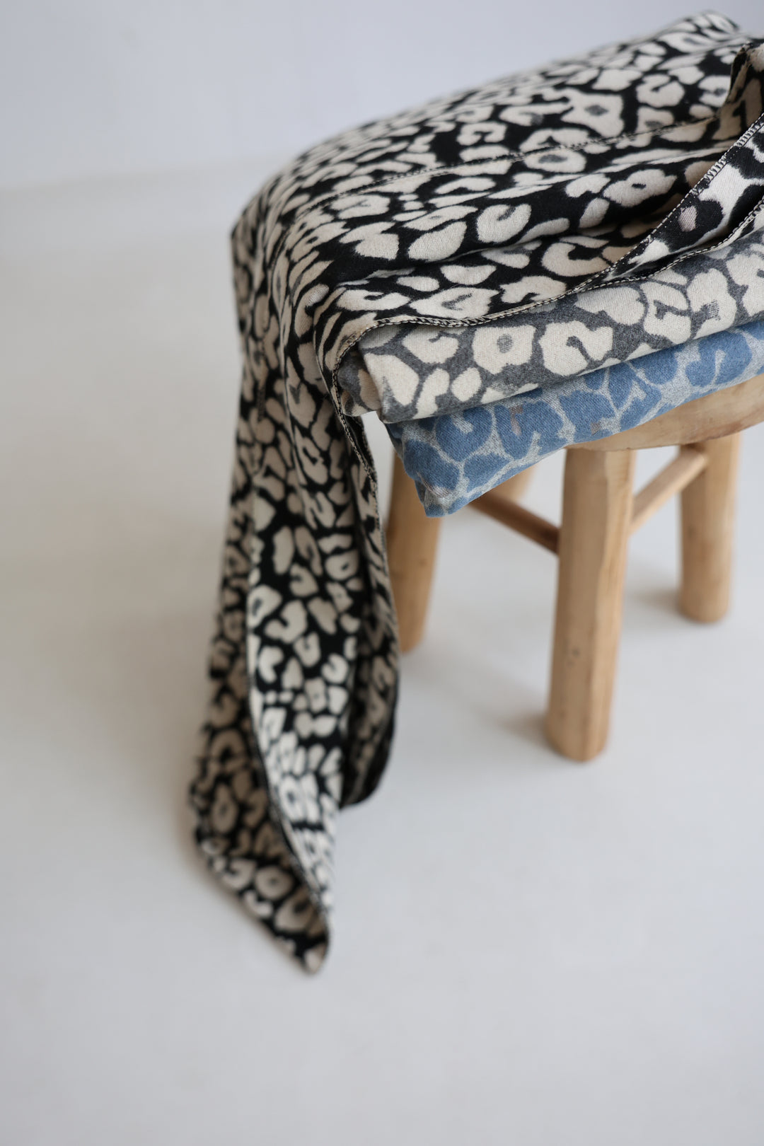 Langer Schal Wild Muse