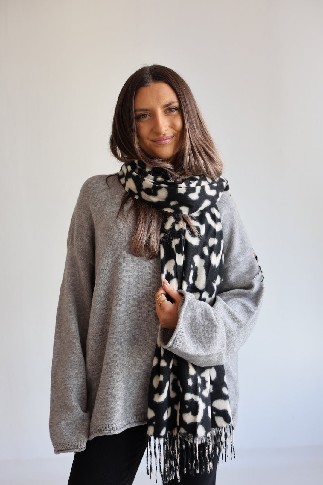 Langer Schal Leo Love