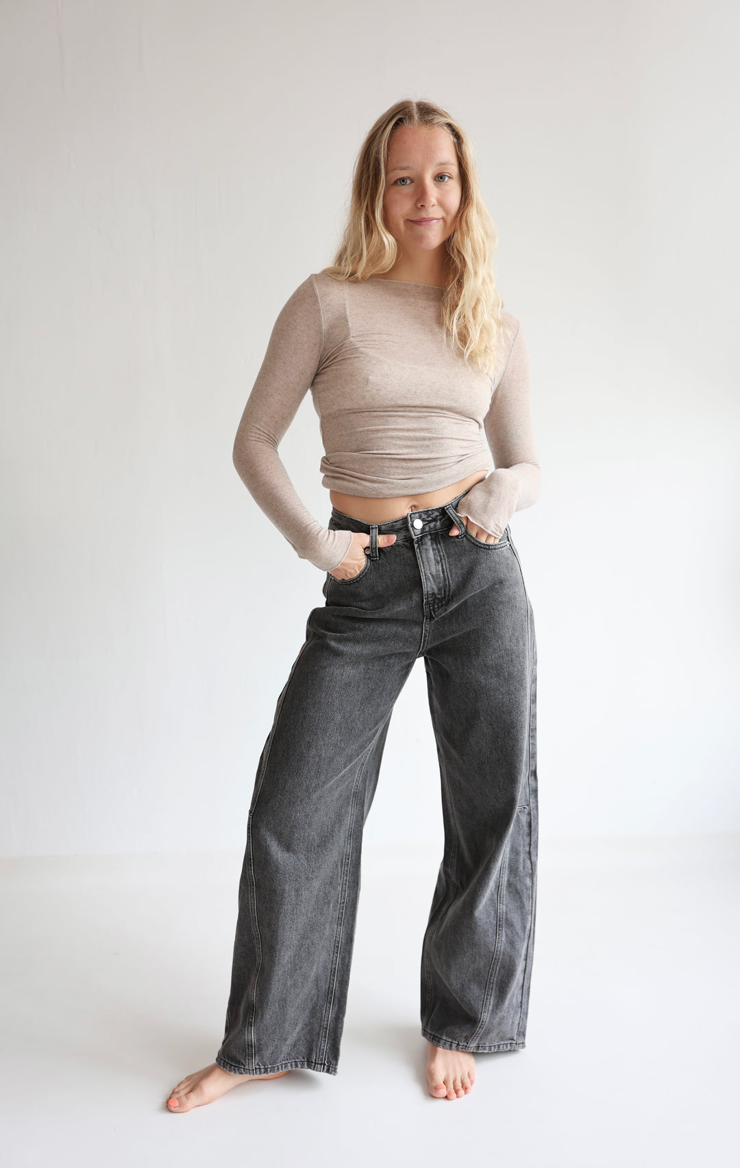 Relaxed Barrel Fit Jeans Juna