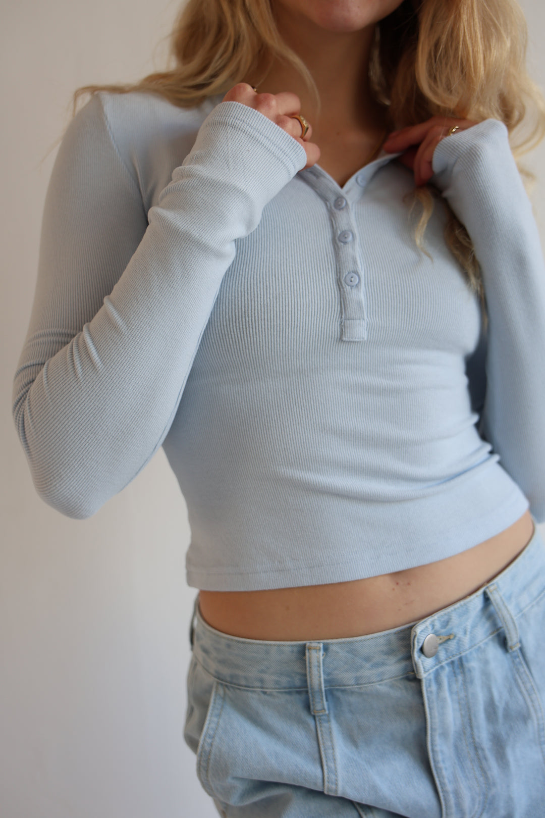 Longsleeve mit Knopfleiste Bella