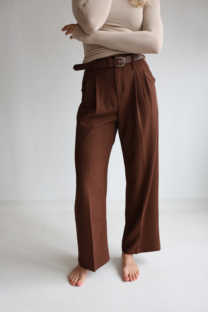 Bundfaltenhose mit Gürtel Anna