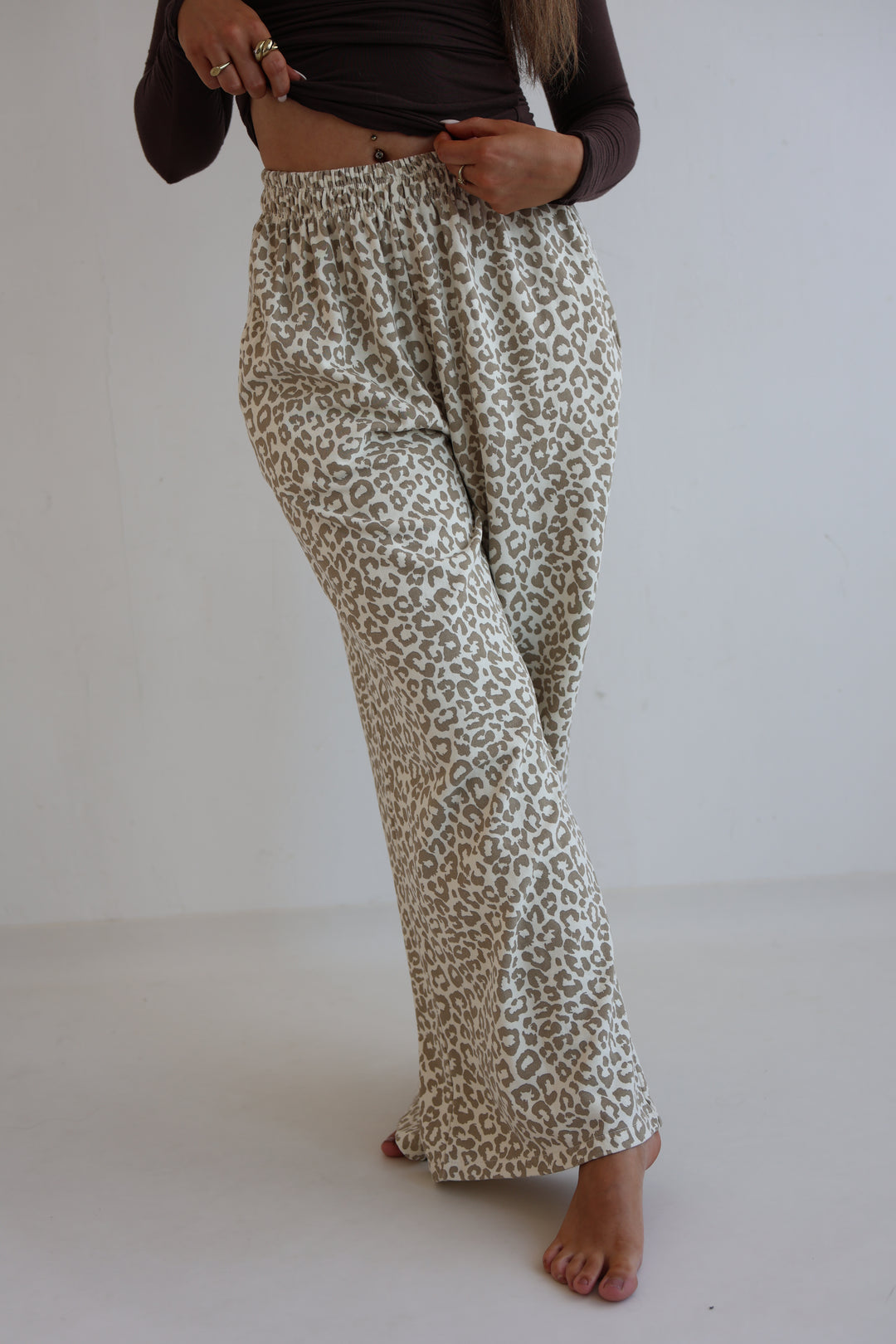 Jersey Jogger Pants mit Leoprint Nuna