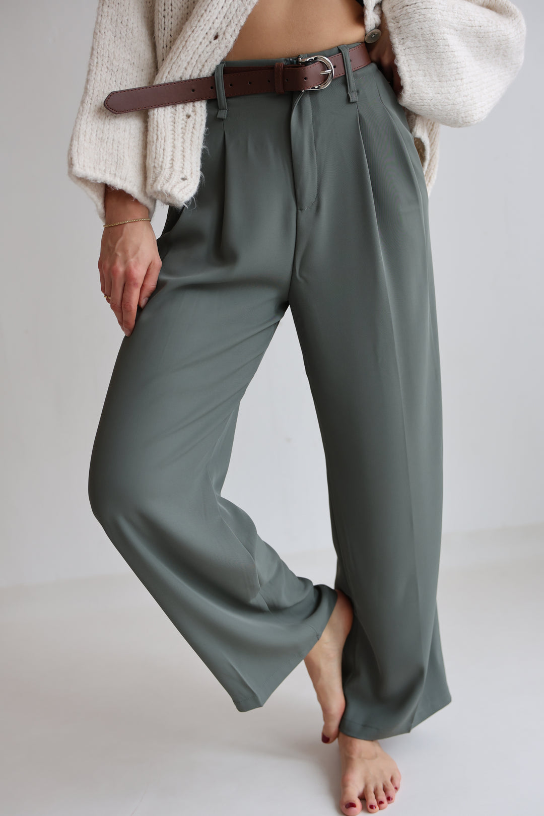 Bundfaltenhose mit Gürtel Anna