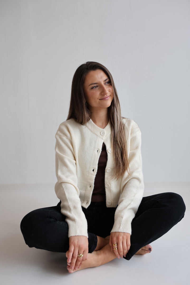 Cropped Cardigan Cozy Snuggle