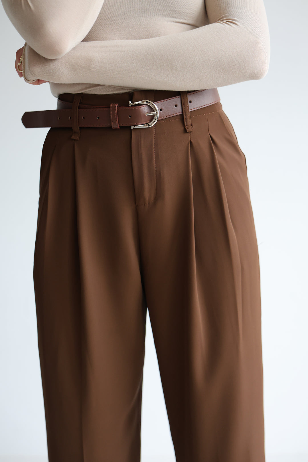 Bundfaltenhose mit Gürtel Anna