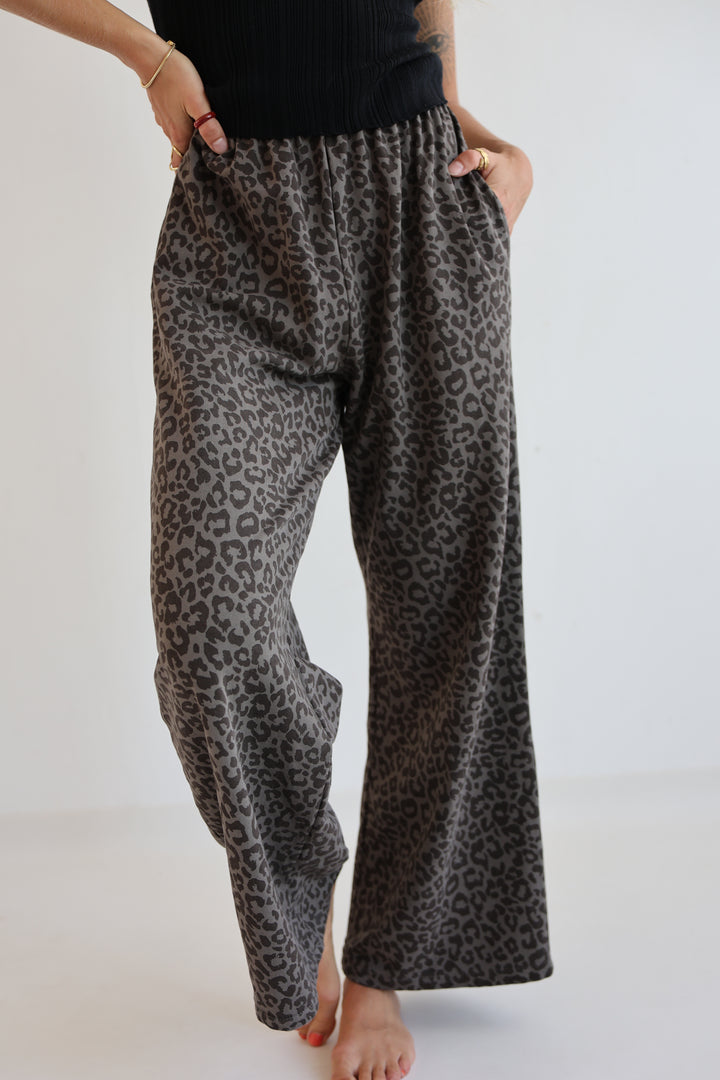 Jersey Jogger Pants mit Leoprint Nuna
