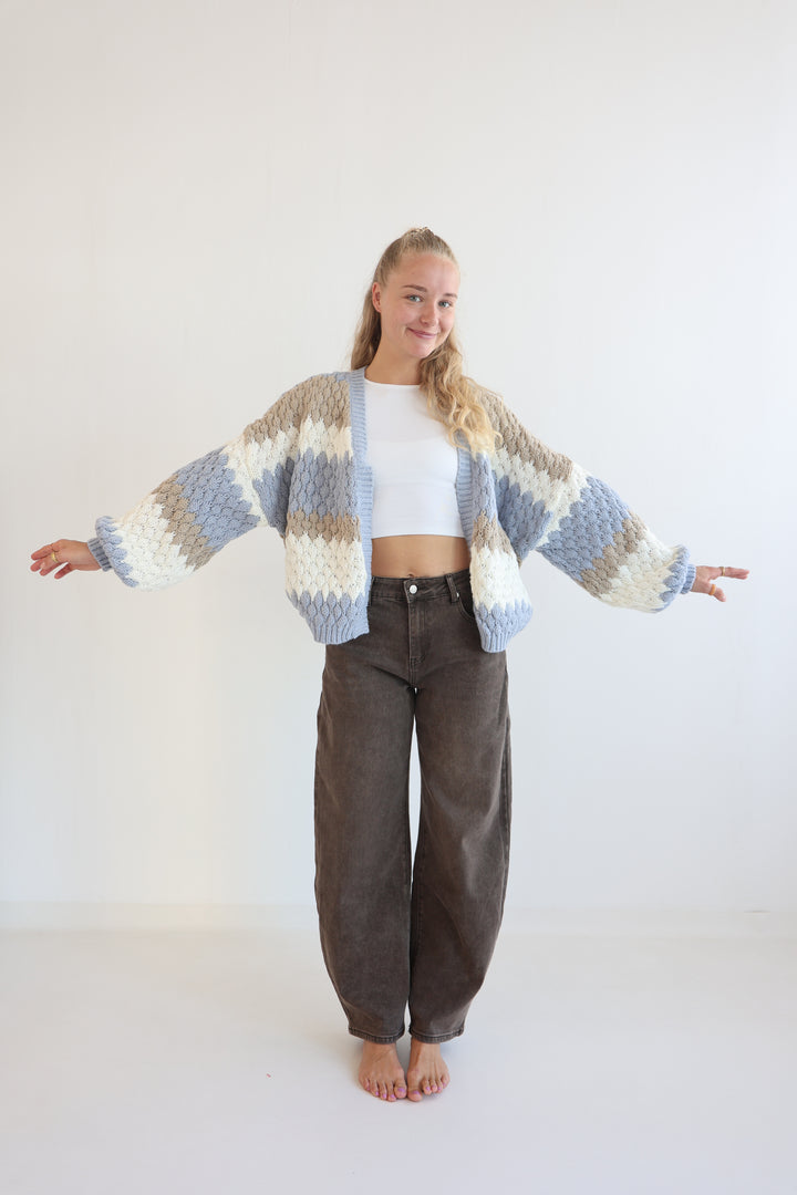 Wide Awake Barrel Jeans