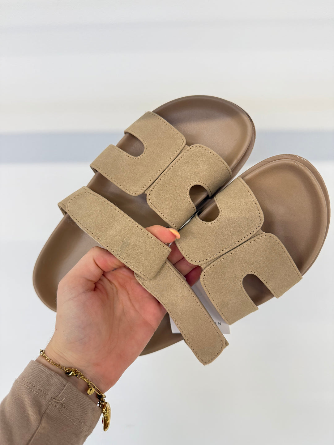 CASUAL SLIDES SANDALS CREME GR.39 (B-WARE)