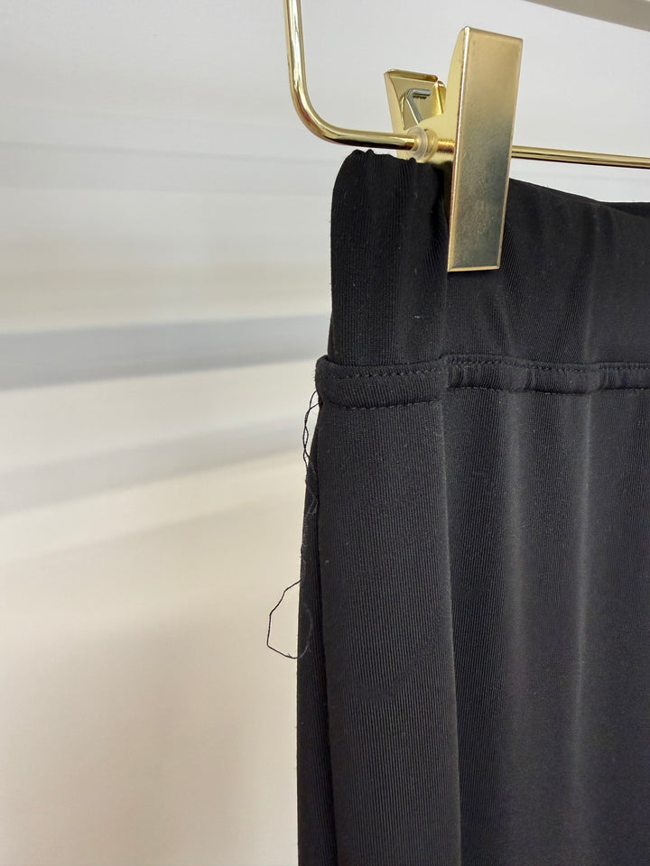 SOFT FLARED PANTS SCHWARZ GR.M/L (B-WARE)