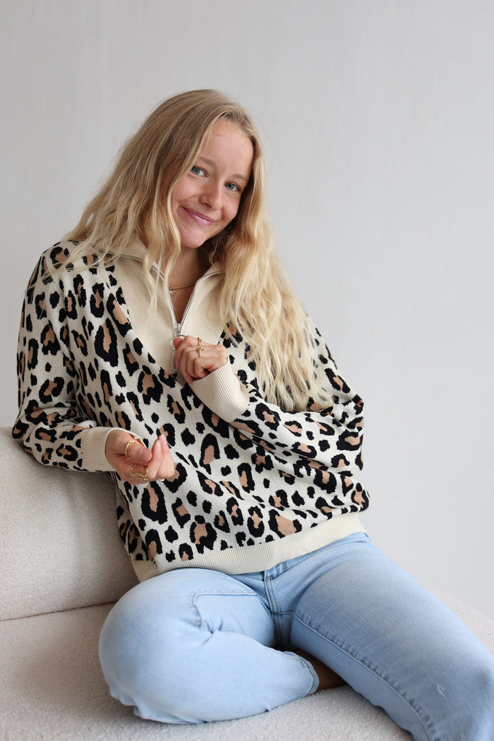 Leopard Zipper