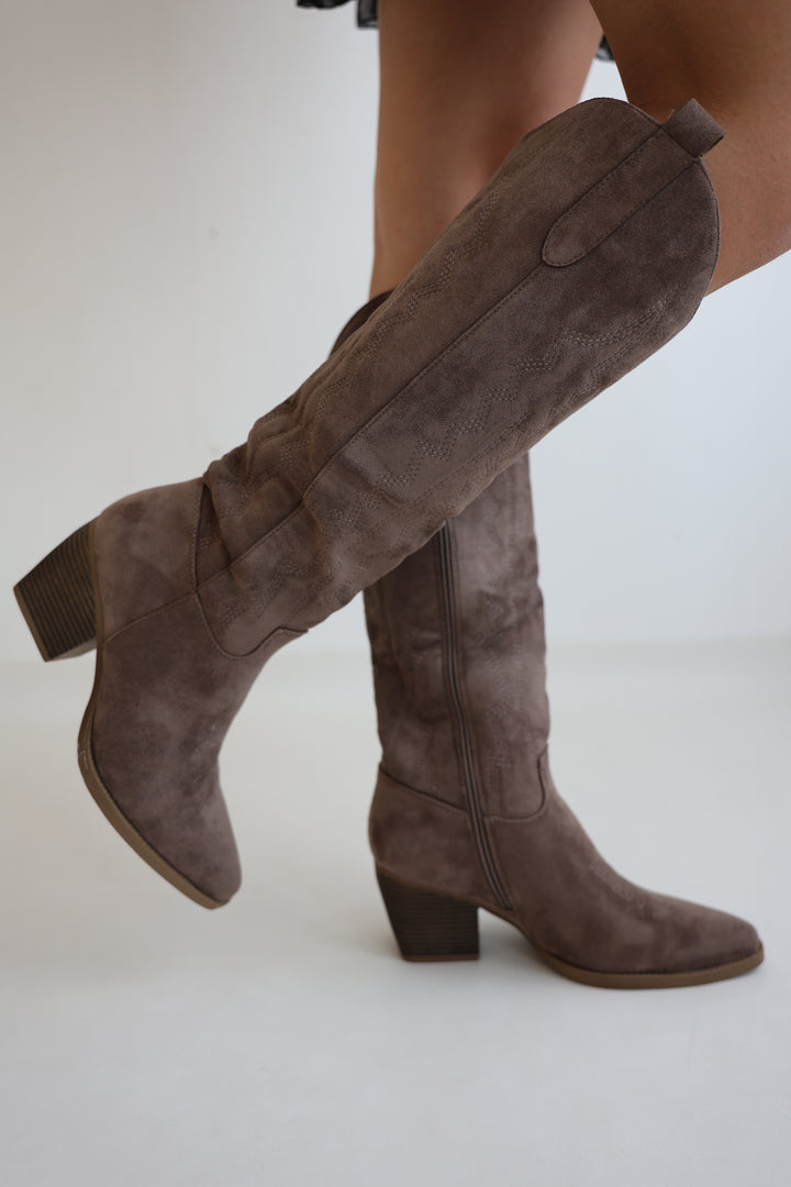 Cowboy Boots Coachella