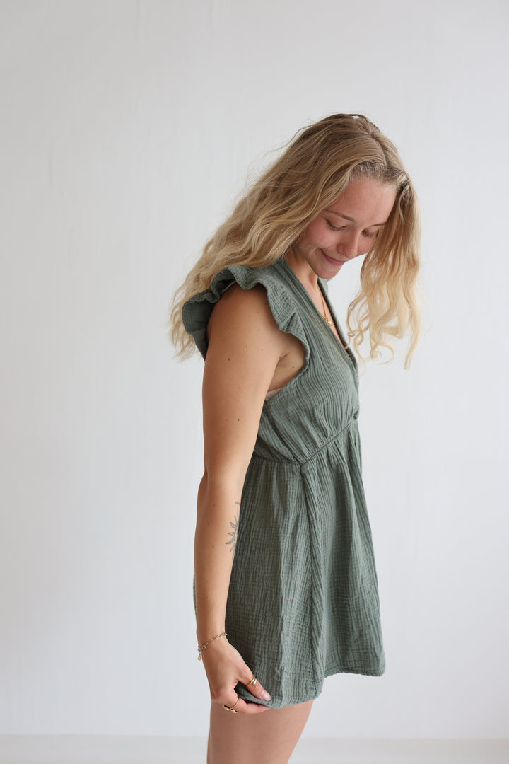 Musselin-Jumpsuit mit Rüschen