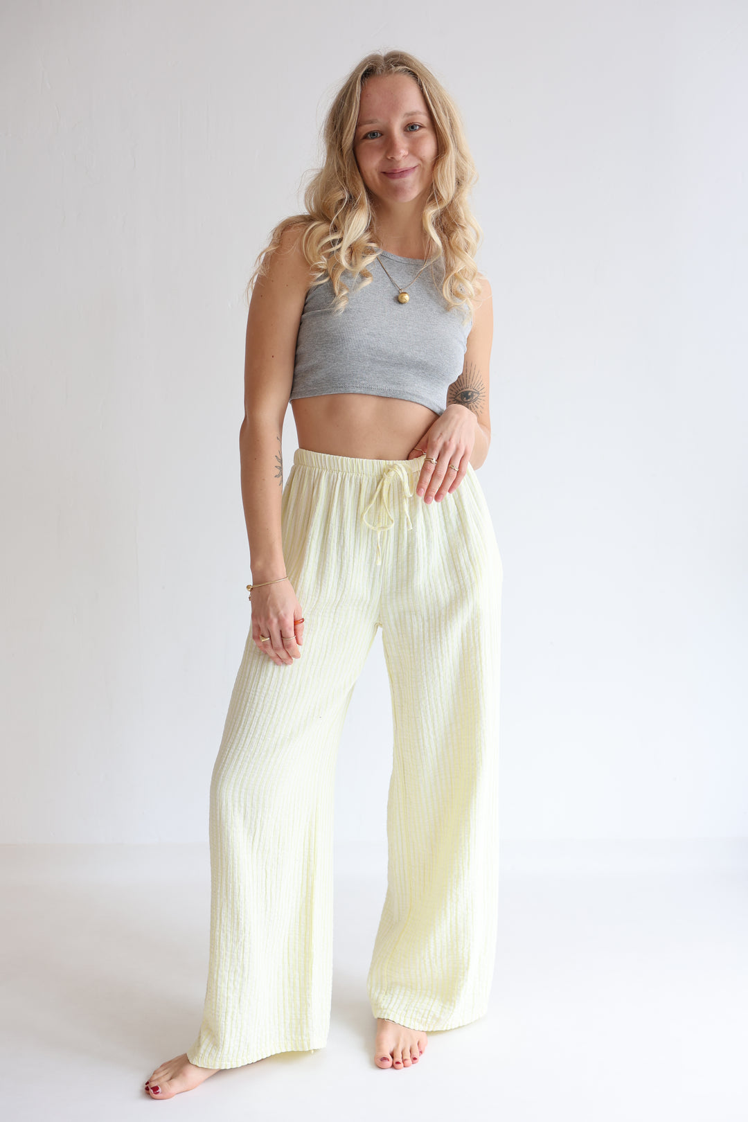 Lange Musselinhose mit Streifen Little Lines