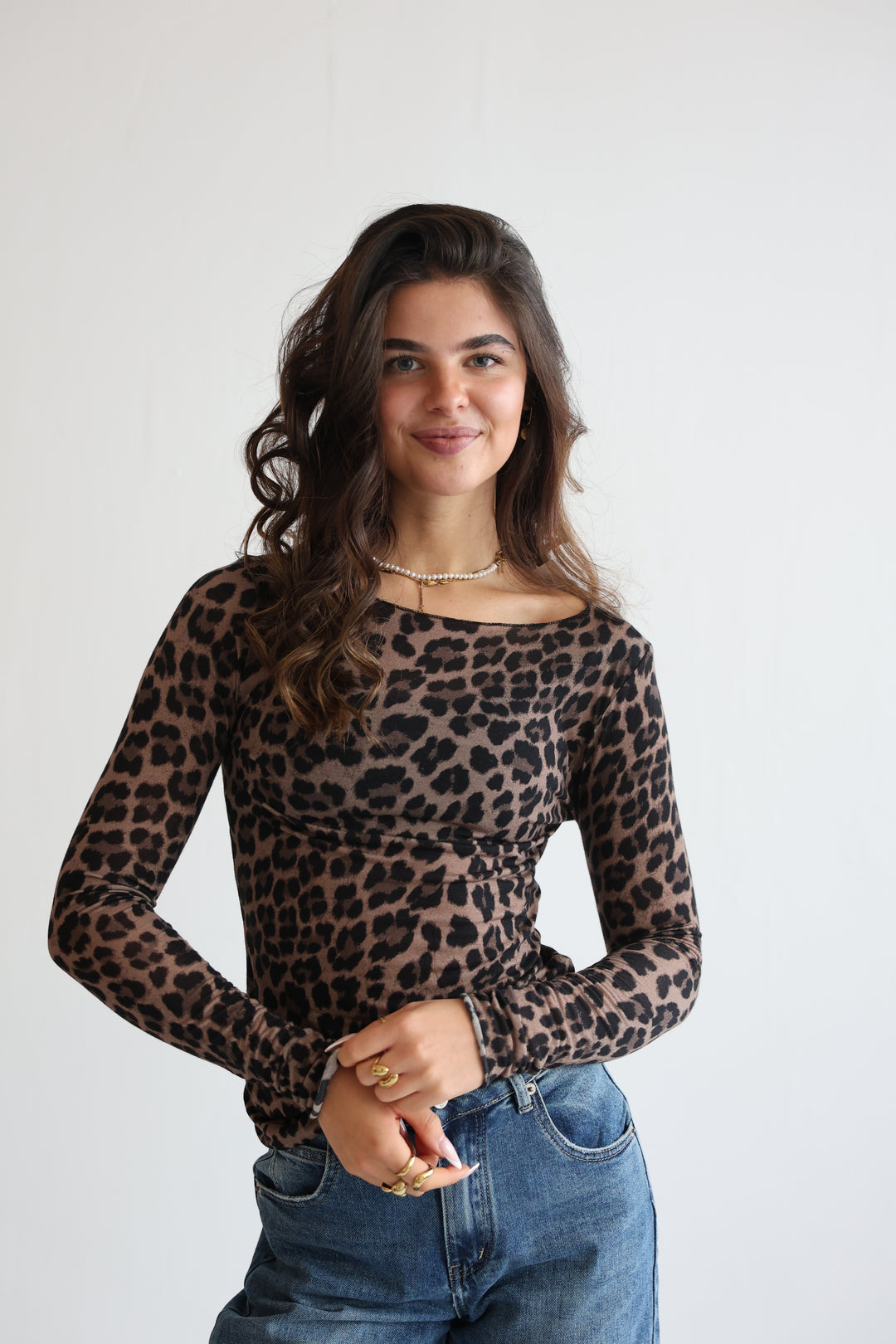 Cashmere Longsleeve mit Leoprint