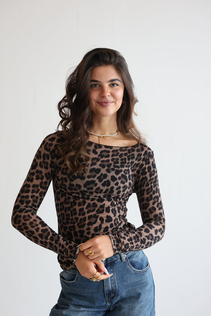 Cashmere Longsleeve mit Leoprint