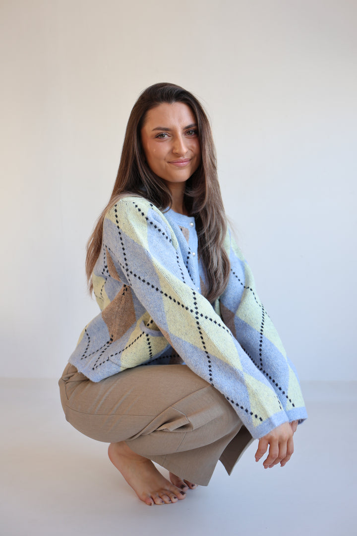 Cardigan Vintage Vibes