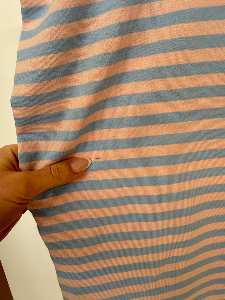 RELAXED LINES TEE SOFT BLUE (B-WARE)