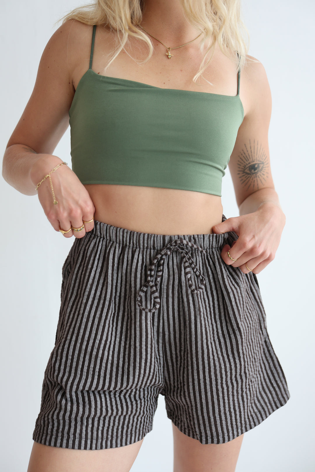 Kurze Musselinshorts Little Lines