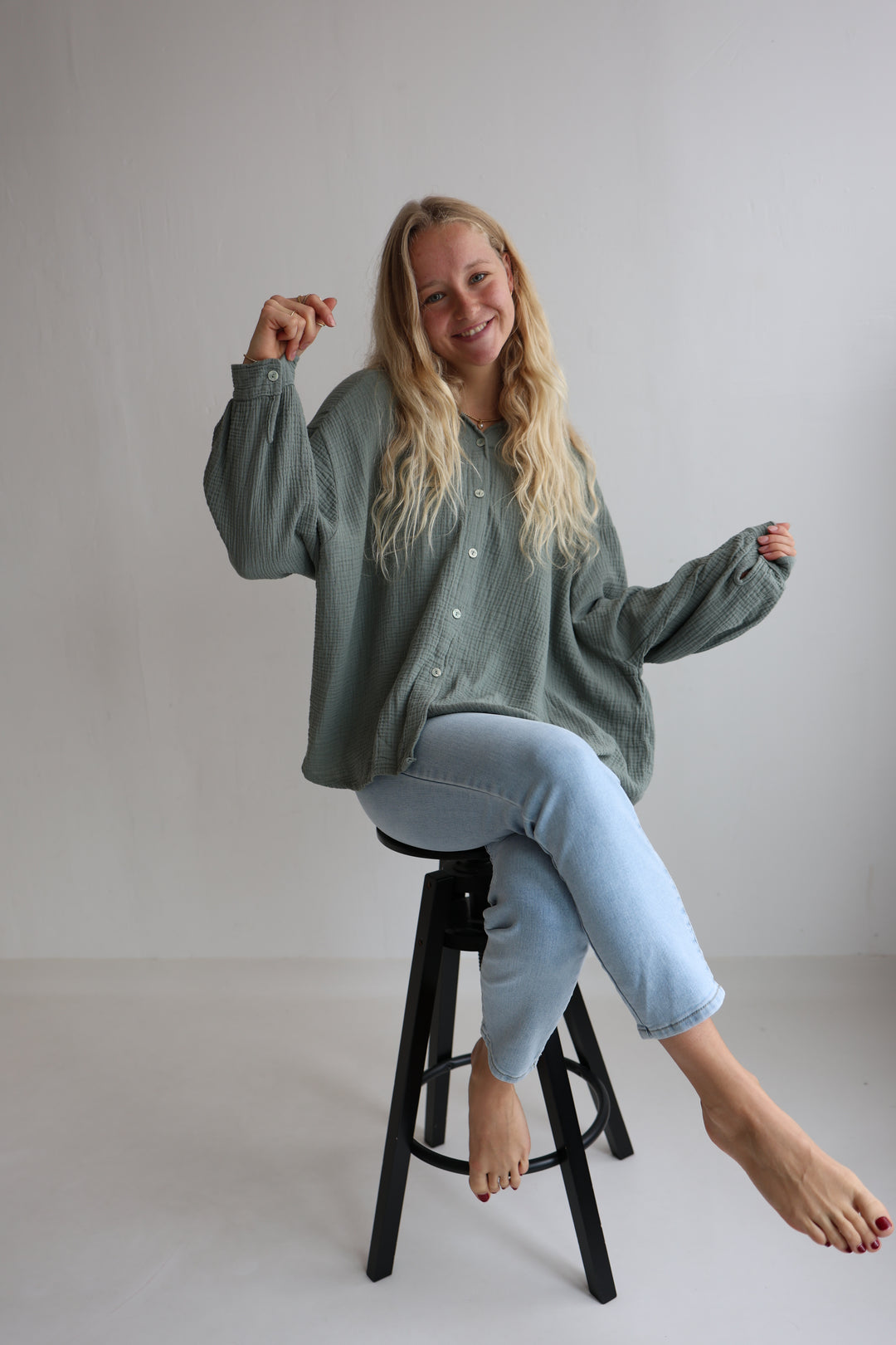 Kurzes Blusenhemd aus Musselin (einfarbig)