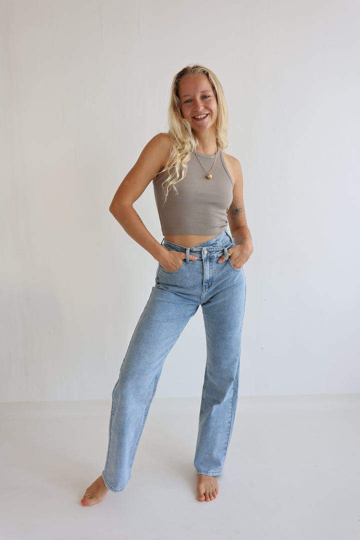 Asymmetrische Straight Fit Jeans Nova