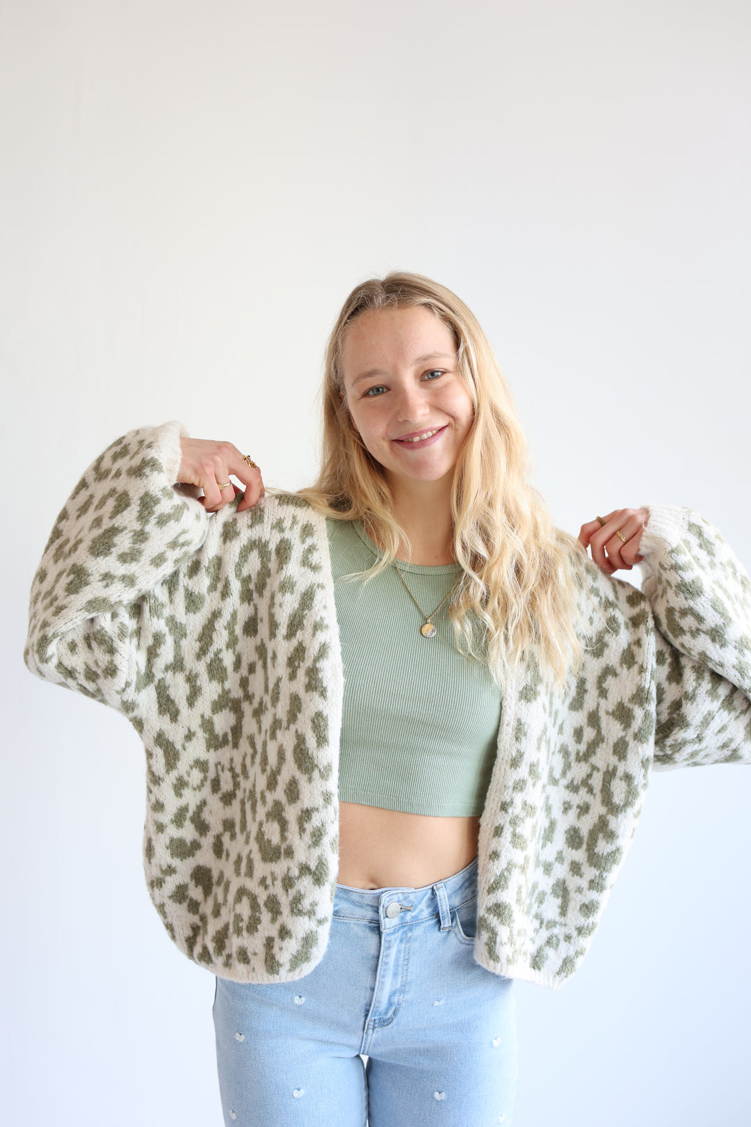 Offener Cardigan mit Leoprint