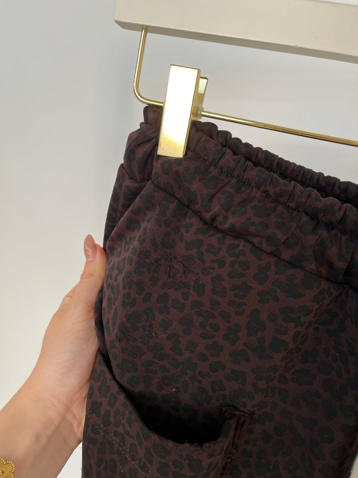 SWEATPANTS MIT LEOPRINT EVERYDAY DARK CHOCOLATE (B-WARE)