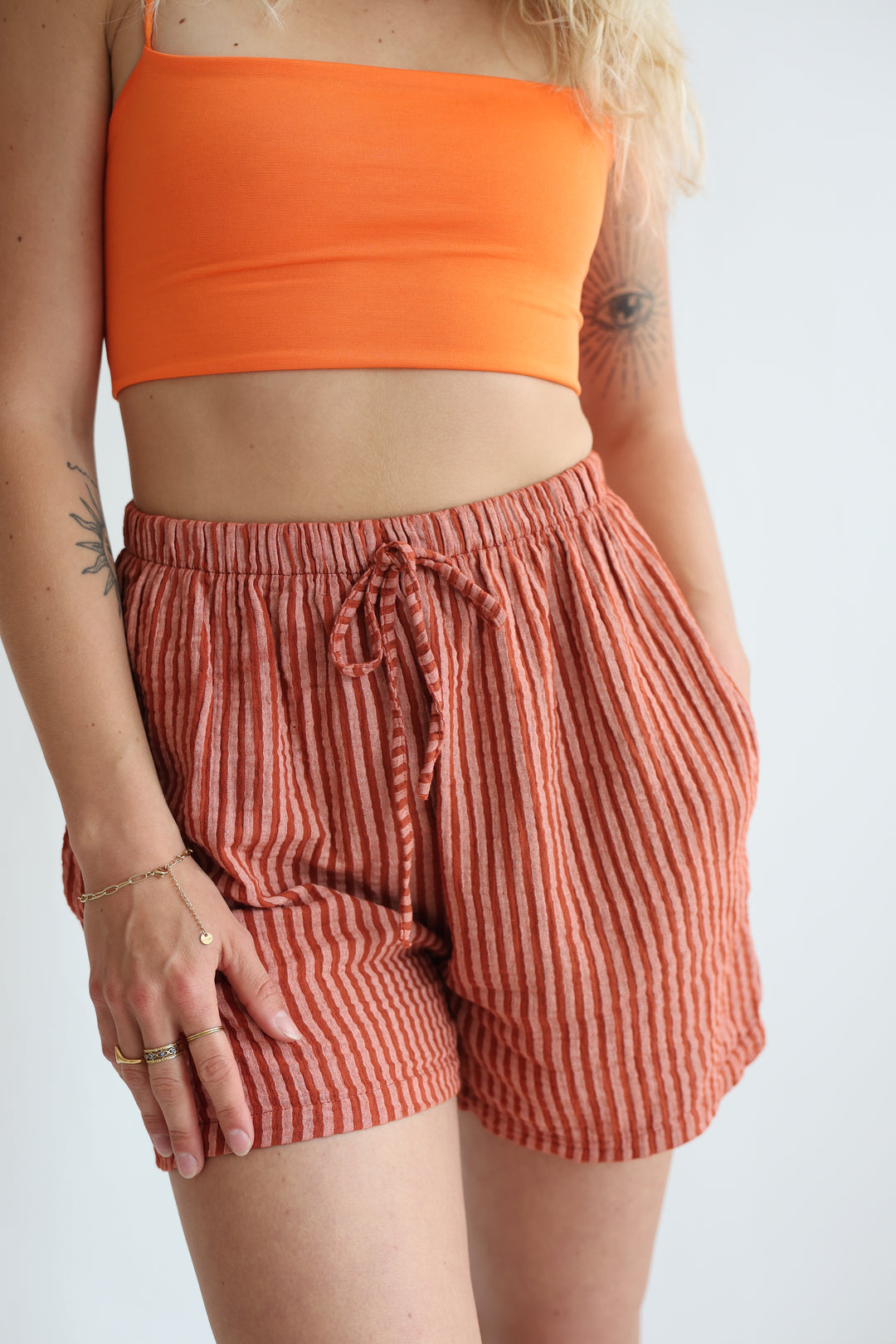 Kurze Musselinshorts Little Lines