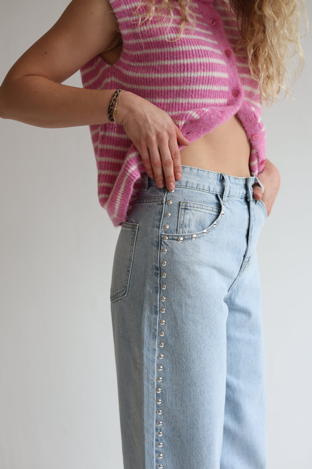 Barrel Rivet Jeans