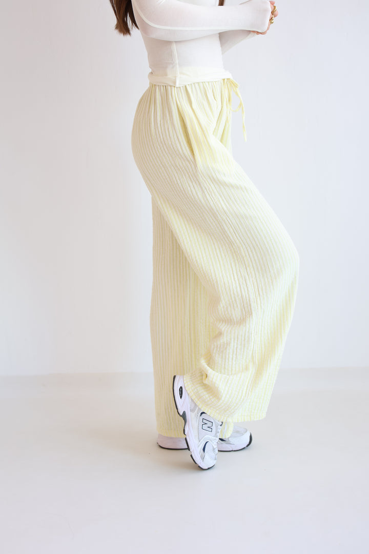 Lange Musselinhose mit Streifen Little Lines